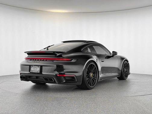 2022 Porsche 911 Turbo S