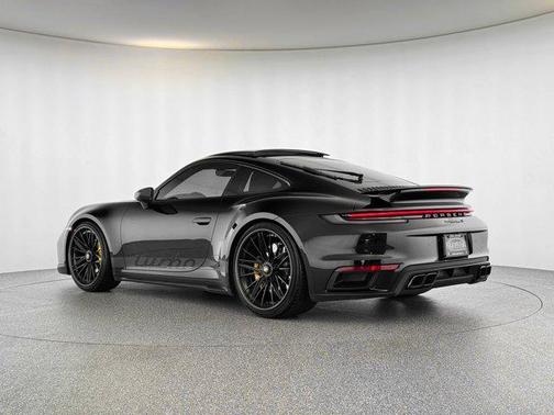 2022 Porsche 911 Turbo S