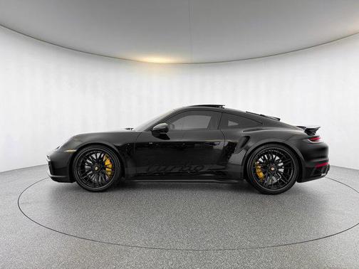 2022 Porsche 911 Turbo S
