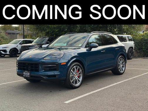 2025 Porsche Cayenne S