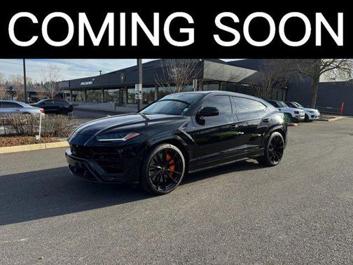 2022 Lamborghini Urus Base