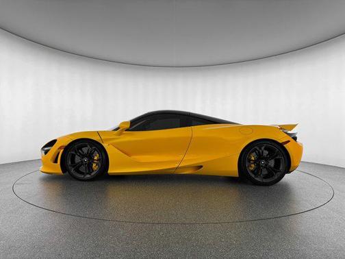 2019 McLaren 720S Base