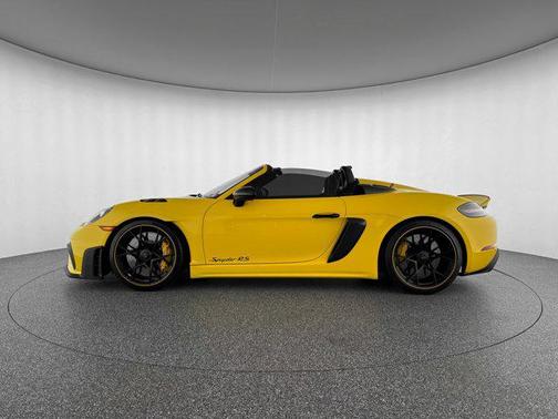 2024 Porsche 718 Spyder RS