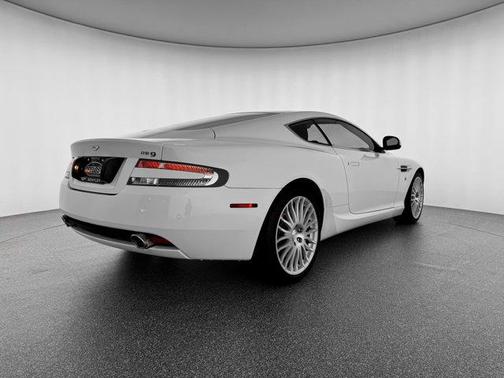 2011 Aston Martin DB9 Base