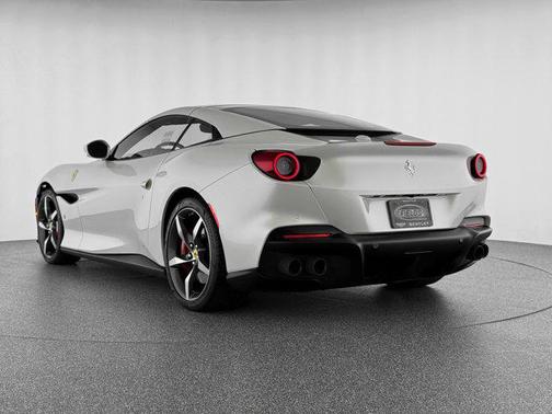 2022 Ferrari Portofino Base