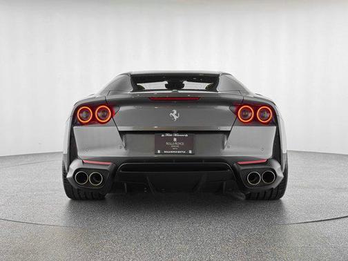 2021 Ferrari 812 GTS Base