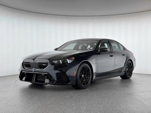 2025 BMW M5 Base