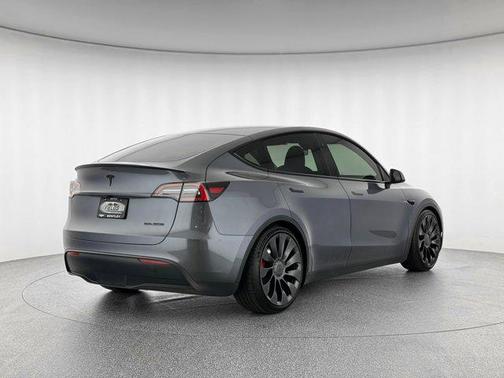 2023 Tesla Model Y Performance Dual Motor All-Wheel Drive