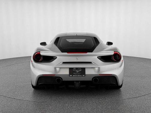 2017 Ferrari 488 GTB Base