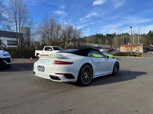 2019 Porsche 911 Turbo S