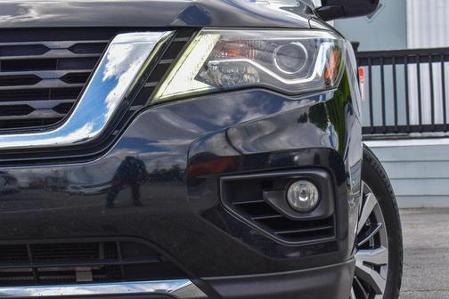 2020 Nissan Pathfinder SV 2WD