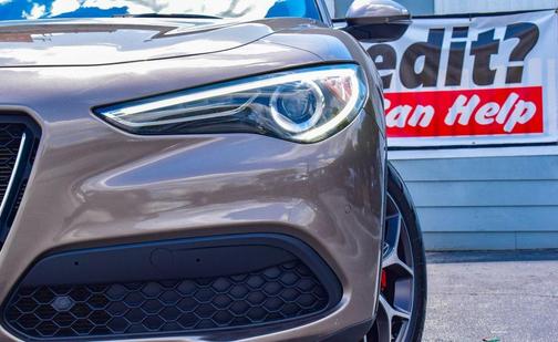 2019 Alfa Romeo Stelvio Ti