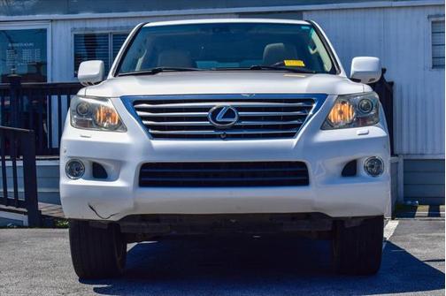 2009 Lexus LX 570 Base
