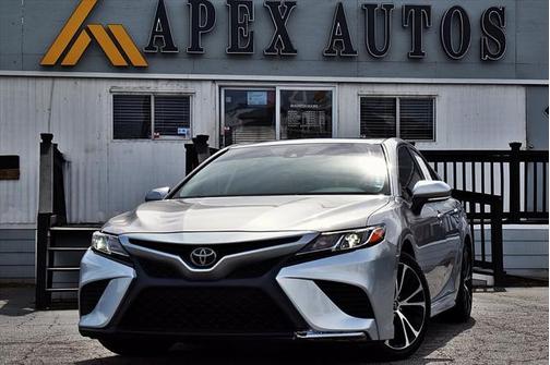 2019 Toyota Camry SE