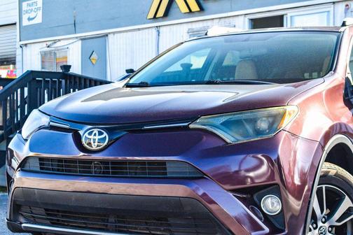 2016 Toyota RAV4 XLE