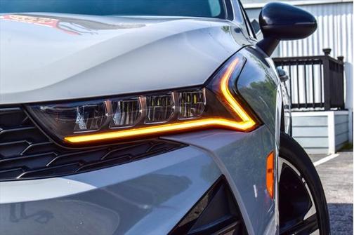 2021 Kia K5 GT-Line