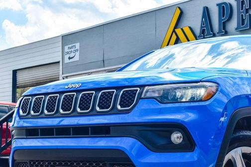 2023 Jeep Compass Latitude