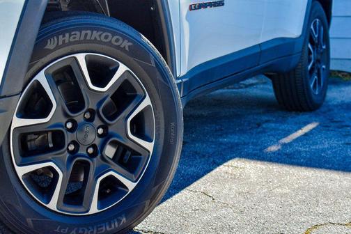 2020 Jeep Compass Trailhawk