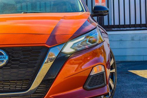 2022 Nissan Altima SR VC-Turbo FWD