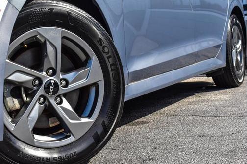 2023 Kia K5 LXS