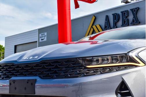 2023 Kia K5 LXS