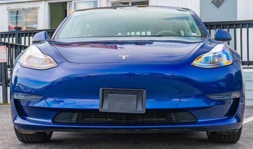 Deep Blue Metallic 2022 Tesla Model 3 Long Range