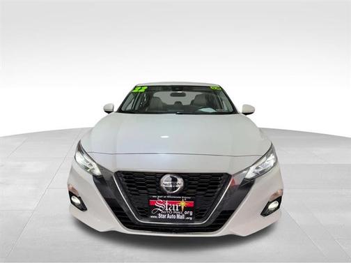 2022 Nissan Altima 2.5 SL