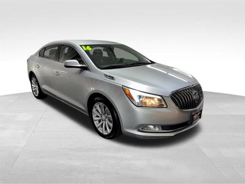 2016 Buick LaCrosse Base