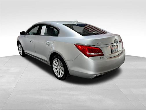 2016 Buick LaCrosse Base