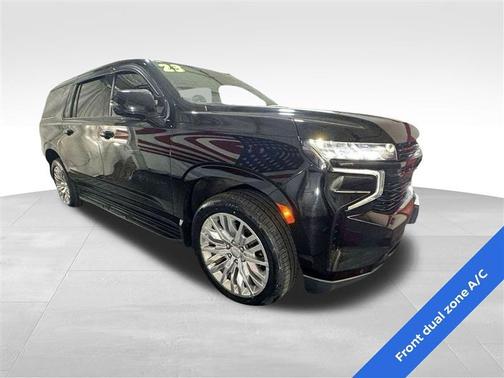 2023 Chevrolet Suburban RST