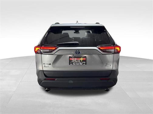 2022 Toyota RAV4 Hybrid XLE Premium