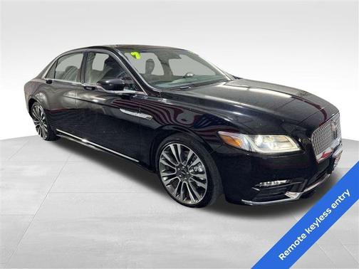 2017 Lincoln Continental Select