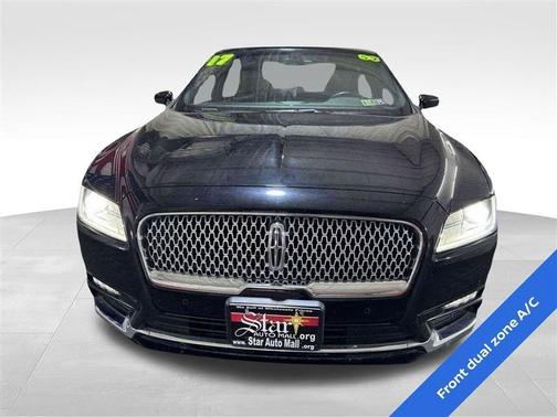 2017 Lincoln Continental Select