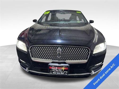 2017 Lincoln Continental Select