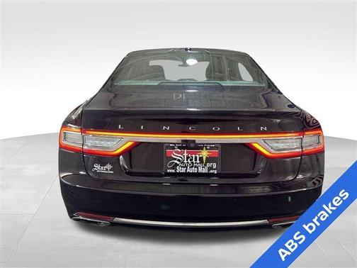 2017 Lincoln Continental Select