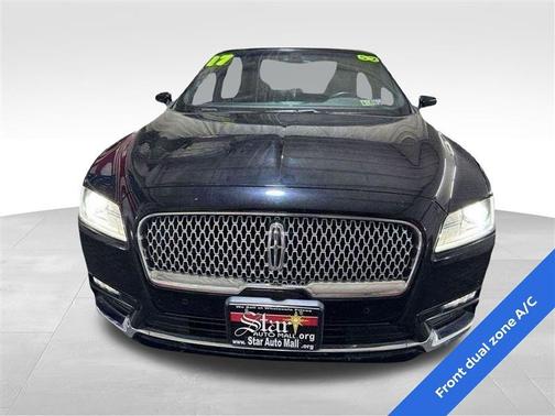 2017 Lincoln Continental Select