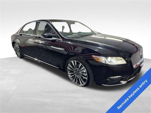 2017 Lincoln Continental Select