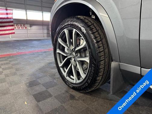 2017 Volvo XC90 T6 Momentum