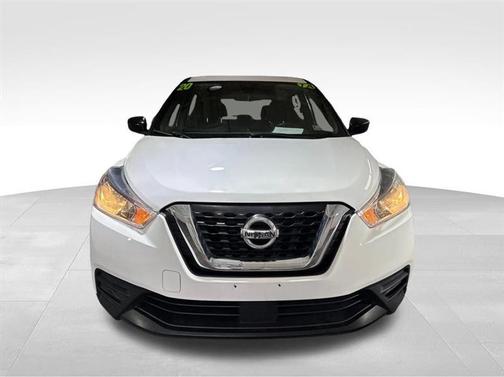 2020 Nissan Kicks S