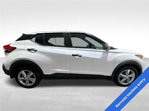 2020 Nissan Kicks S