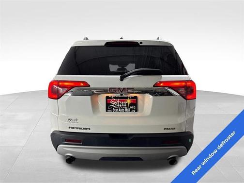 2017 GMC Acadia SLT-1