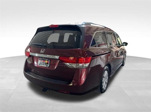 Red 2016 Honda Odyssey EX-L