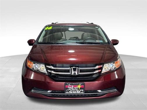 Red 2016 Honda Odyssey EX-L