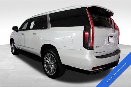 2023 Cadillac Escalade ESV Premium Luxury