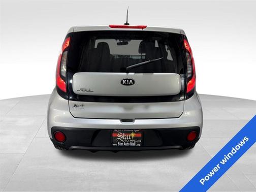 2017 Kia Soul Base