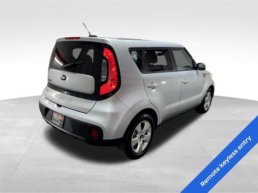 2017 Kia Soul Base