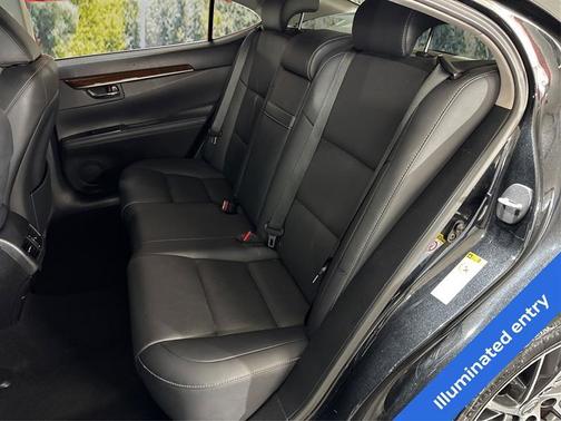 2016 Lexus ES 350 Base