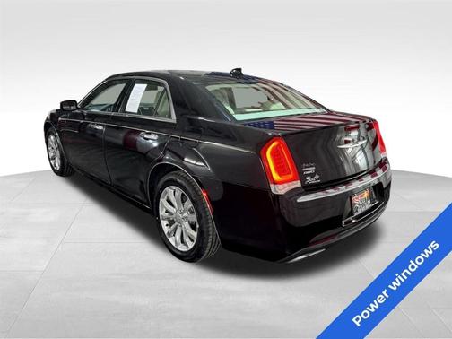 2015 Chrysler 300C Base