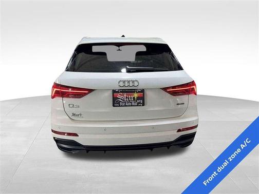 2022 Audi Q3 45 S line Premium