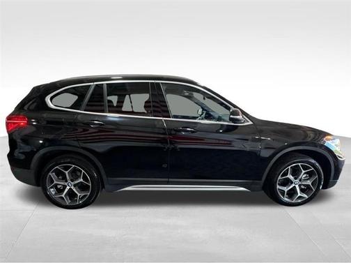 Black 2018 BMW X1 xDrive28i